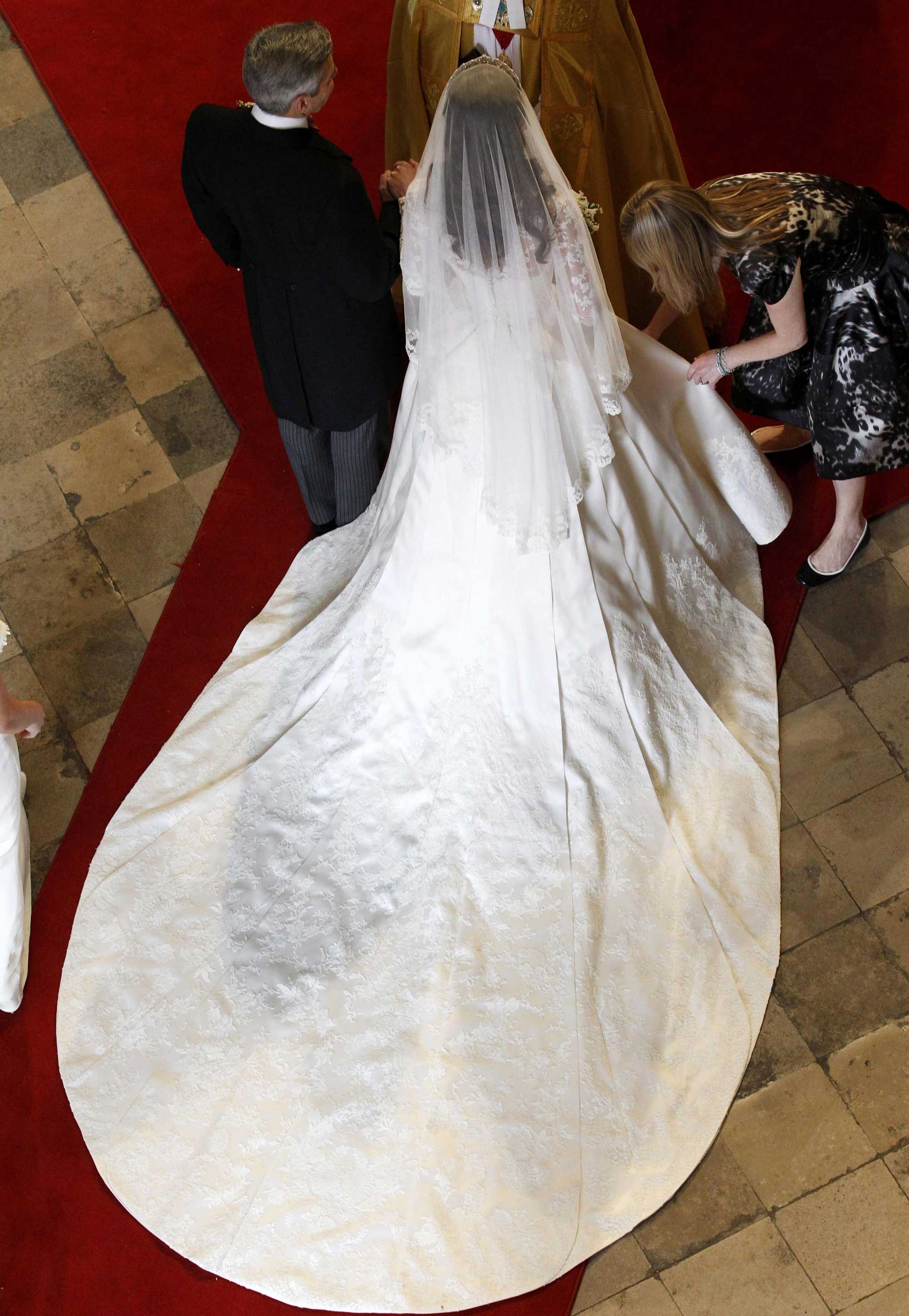Royal Wedding: Kate Middleton's Dress - TIME