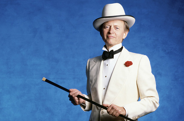 Tom Wolfe is the author of over a dozen books.