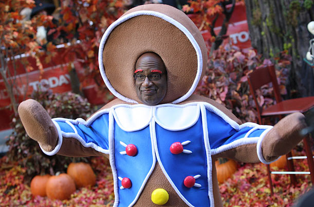 Getting Silly
Roker celebrates Halloween on the Today show in Rockefeller Plaza.