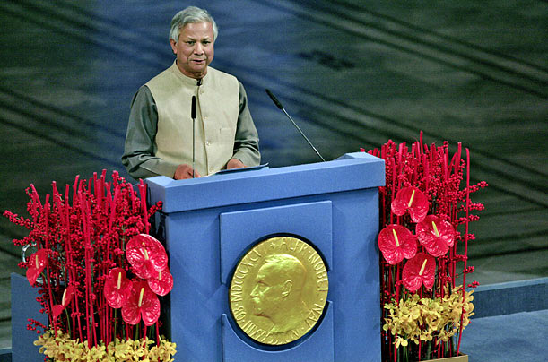 Recognition
Twenty-three years after he founded the bank, Muhammad Yunus shared the 2006 Nobel Peace Prize with Grameen, 