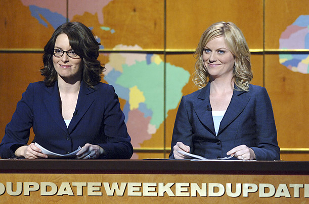 n 2001, Poehler debuted as a featured player on NBC's long-running late-night comedy institution, Saturday Night Live