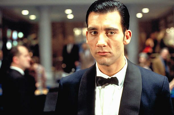 Owen's portrayal in Croupier of a struggling writer who takes a job at a London casino for inspiration won him widespread critical praise.
