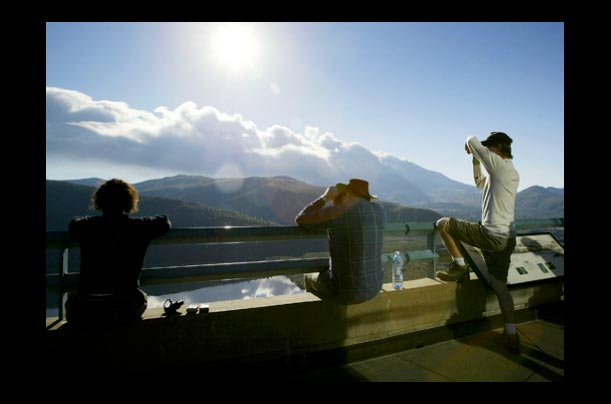 coldwater ridge visitors watch as mount saint helens volcano erupts over coldwater lake