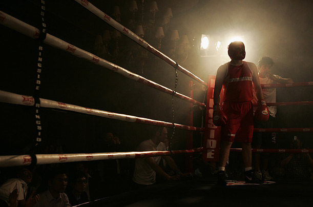 Will 'The Gunner' Sirret, from Interactive Brokers, prepares for his bout during 'Hedge Fund Fight Nite', a white-collar boxing event that saw bankers and hedge fund man