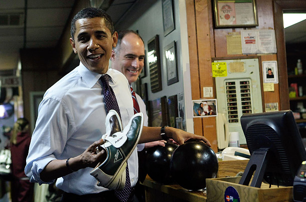 Democratic presidential hopeful Barack Obama, left, and Pennsylvania Senator Bob Casey pick up their bowling balls and shoes at a bowling alley in Altoona, Pennsylvania.