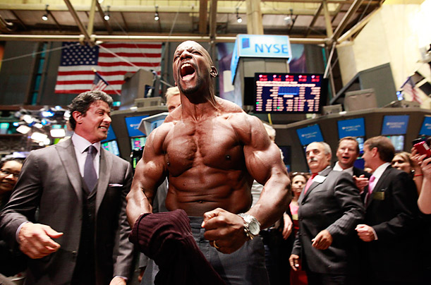 Managing Assets

Actor Terry Crews, second from left, poses shirtless for photographers on the floor of the New York Stock Exchange in New York City.