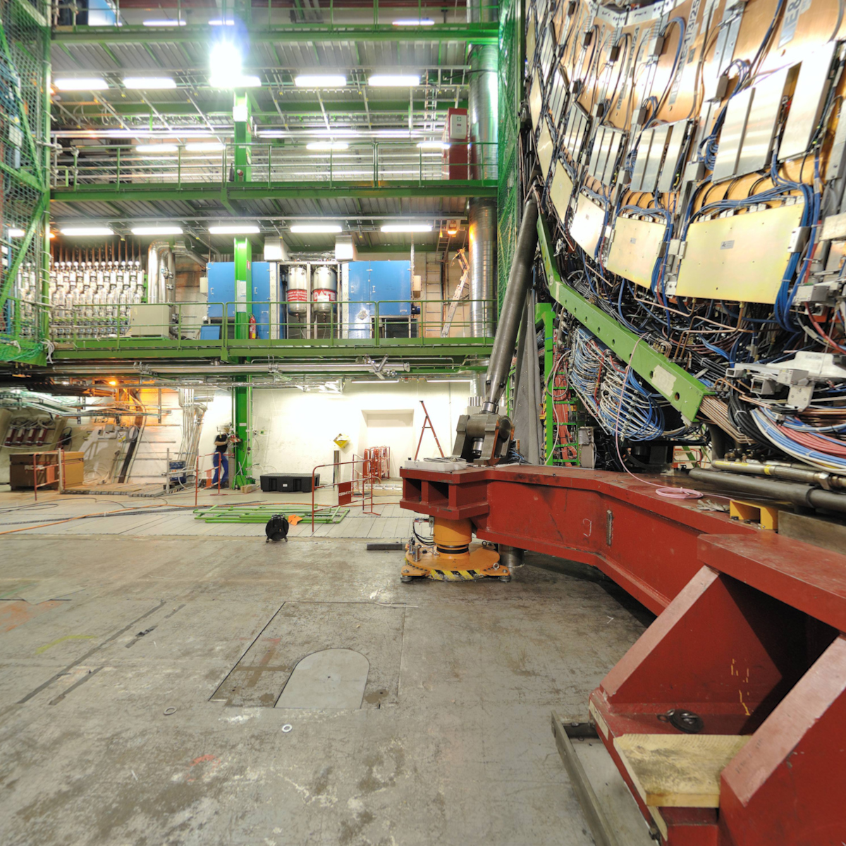 The Large Hadron Collider