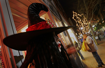 Letting Witches Be Witches in Salem - TIME