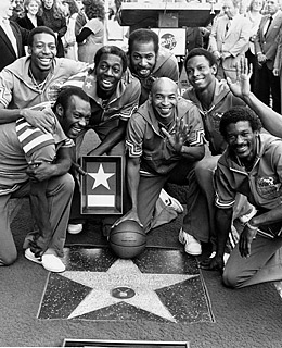 Harlem Globetrotters on X: On this day in 1948, the two best basketball  teams in the world squared off in a highly anticipated showdown as we faced  the Minneapolis Lakers, led by
