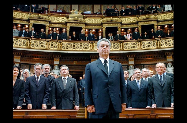 Heinz Fischer takes the oath of office as Austria's new president in Parliament