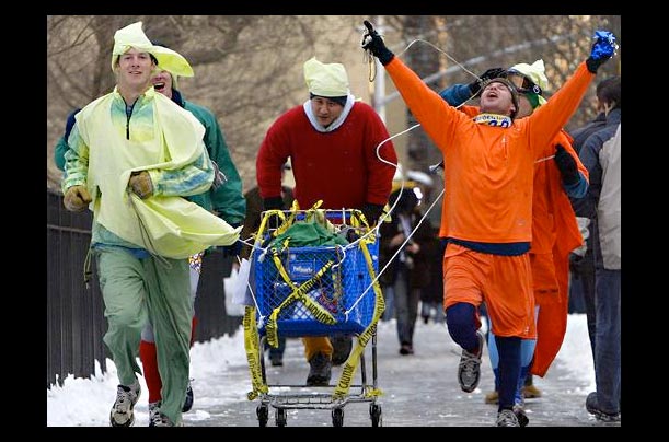 competitors in the new york idiotarod race