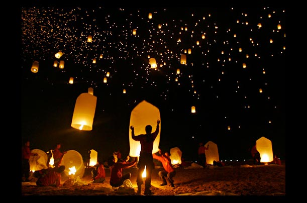 Five thousand floating paper lanterns fill the sky over the Andaman Sea in remembrance of tsunami victims in Khao Lak, Thailand Five thousand floating paper lanterns fill the sky over the Andaman Sea in remembrance of tsunami victims in Khao Lak, Thailand