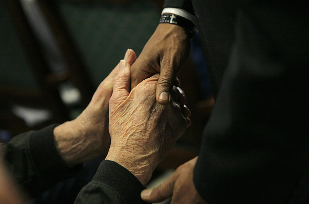 Barack Obama shakes hands with a senior citizen after speaking in Columbia City, Indiana.