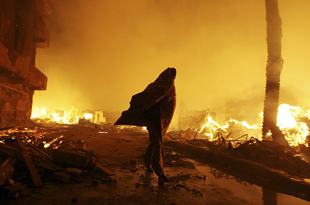 At least 13 people were injured in a fire that cut through the El Sharabia district in Cairo. 

